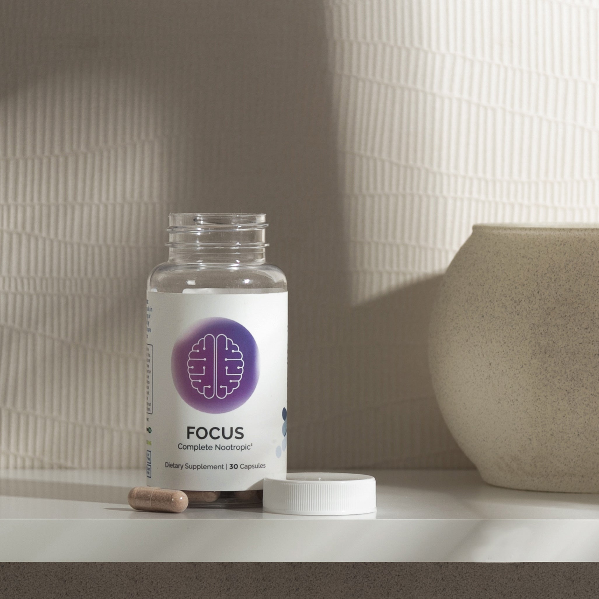 FOCUS Complete Nootropic dietary supplement: 30 capsules for enhanced concentration.