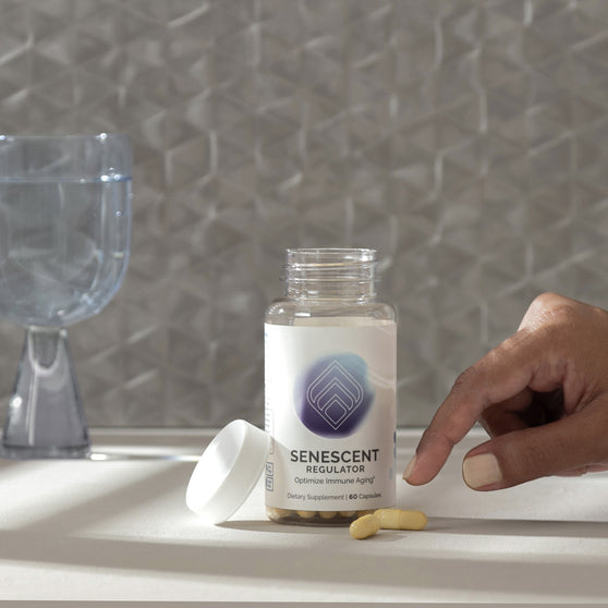 Senescent Regulator dietary supplement: 60 capsules to optimize immune aging.
